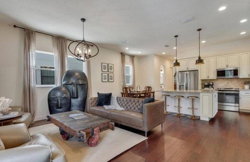 Gillespie Park House | 192 m² House ∙ 3 bedrooms ∙ 9 guests