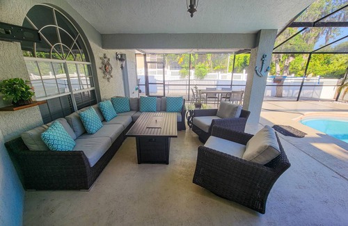 Sunridge Woods House | 193 m² House ∙ 5 bedrooms ∙ 15 guests