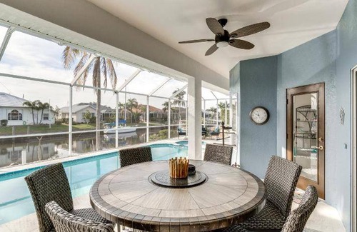 Burnt Store Isles House | 195 m² House ∙ 3 bedrooms ∙ 7 guests