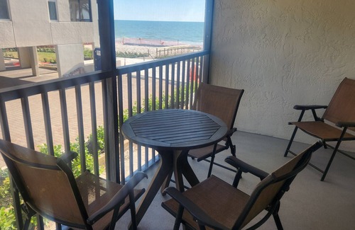 Vanderbilt Beach Condo | 2 Weeks ON VANDERBILT BEACH in Naples Florida.nSpectacular location