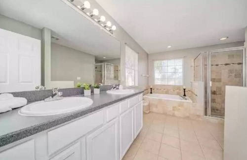 Lake Wilson Preserve Villa | 202 m² Villa ∙ 5 bedrooms ∙ 10 guests