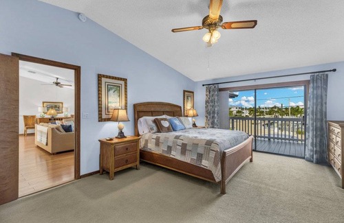 Venetian Shores House | 204 m² House ∙ 3 bedrooms ∙ 8 guests