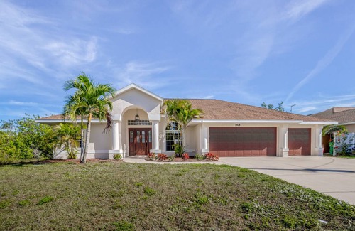 South Gulf Cove House | 208 m² House ∙ 4 bedrooms ∙ 8 guests
