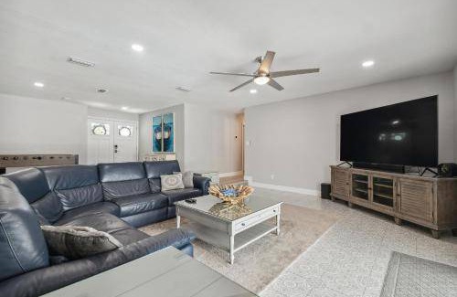 Westchase House | 213 m² House ∙ 4 bedrooms ∙ 12 guests