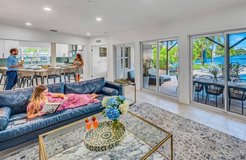 17th Street Causeway House | 218 m² House ∙ 4 bedrooms ∙ 12 guests