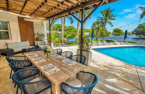17th Street Causeway House | 218 m² House ∙ 4 bedrooms ∙ 12 guests