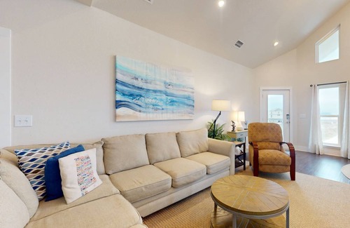 Surf Side Shores House | 218 m² House ∙ 6 bedrooms ∙ 12 guests
