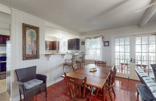 Eastpoint House | 223 m² House ∙ 3 bedrooms ∙ 6 guests