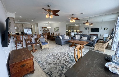 White Sands House | 230 m² House ∙ 4 bedrooms ∙ 10 guests