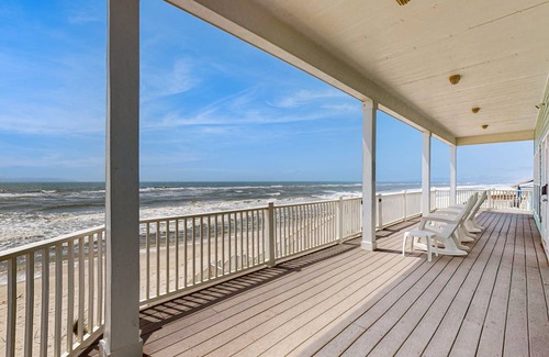 Surf Side Shores House | 232 m² House ∙ 5 bedrooms ∙ 14 guests