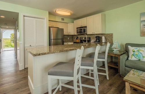 Tavernier Condo | 2405 Ocean Pointe Suites | 2 Bed, 2 Bath