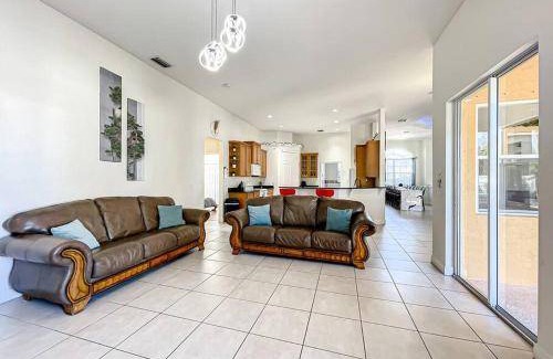 Port Saint Lucie House | 242 m² House ∙ 4 bedrooms ∙ 14 guests