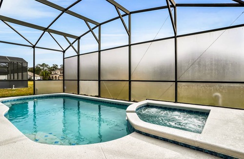 Trafalgar Village House | 244 m² House ∙ 5 bedrooms ∙ 12 guests
