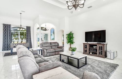 Gulf Cove House | 250 m² House ∙ 4 bedrooms ∙ 8 guests