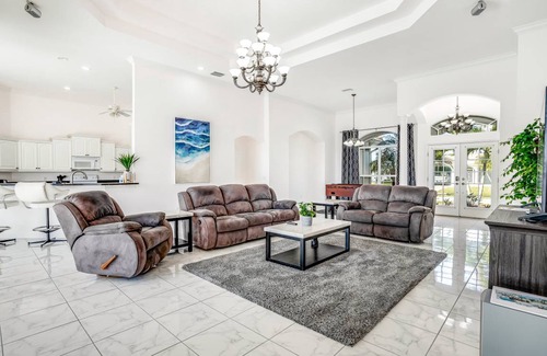 Gulf Cove House | 250 m² House ∙ 4 bedrooms ∙ 8 guests
