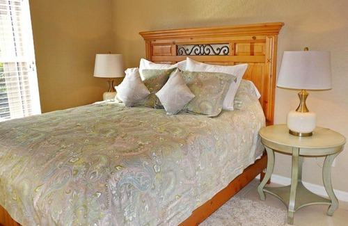 Marco Island House | 264 Castaways Street