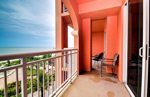 Clearwater Beach Apartment | 269 m² Apartment ∙ 3 bedrooms ∙ 6 guests