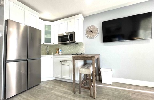 Redington Shores Condo | 27 m² Condo ∙ 1 bedroom ∙ 2 guests