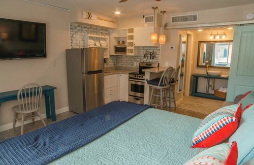 Redington Shores Condo | 27 m² Condo ∙ 1 bedroom ∙ 2 guests