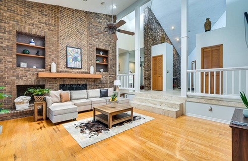 Temple Crest House | 278 m² House ∙ 4 bedrooms ∙ 8 guests