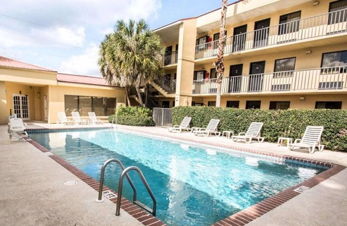 Atlantic Beach Hotel | 28 m² Hotel ∙ 127 guests