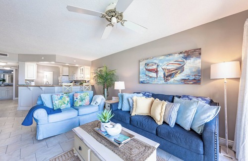 Biltmore Beach Condo | 2nd Floor Summerhouse Condo Directly On Gulf! Free Beach Chairs!