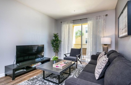 Florida Central Atlantic Coast Apartment | 2nd Floor Vista Cay Condo w Private Balcony
