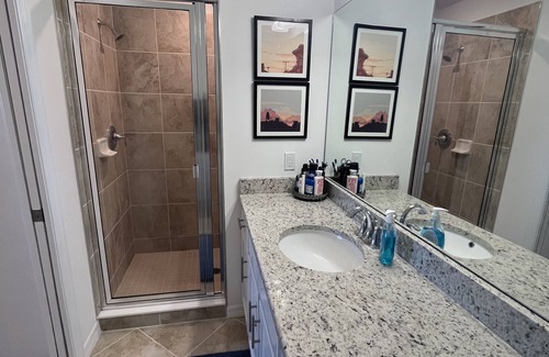 Biggar Condo | 3 BR/2 Bath condo on golf/lake with gorgeous sunset views i