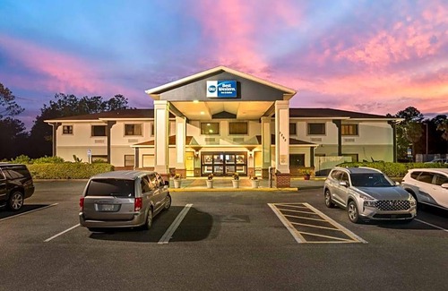 Crawfordville Hotel | 3-Star Hotel ∙ Best Western Wakulla Inn & Suites