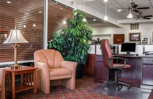 North Weeki Wachee Hotel | 30 m² Hotel ∙ 127 guests