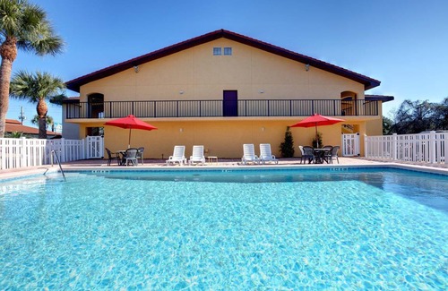 St. Augustine Beach Hotel | 30 m² Motel ∙ 7 guests