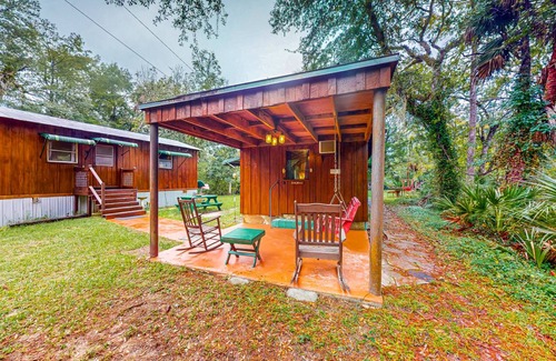 Bronson Cabin | 32 m² Cabin ∙ 1 bedroom ∙ 5 guests