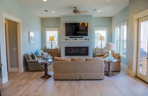 Indian Bayou House | 325 m² House ∙ 6 bedrooms ∙ 16 guests