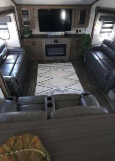 Truckland House | 33 m² House ∙ 1 bedroom ∙ 4 guests