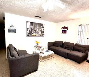 Coral Way Bed & Breakfast | 36 m² Bed and breakfast ∙ 1 guest