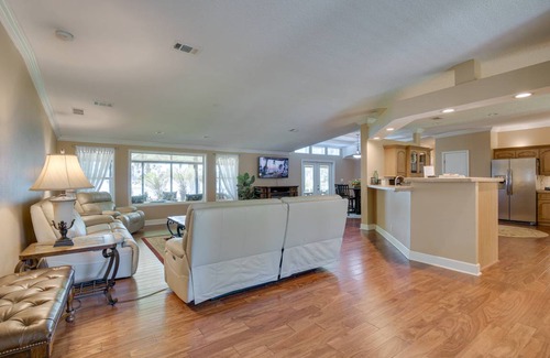 Georgetown House | 371 m² House ∙ 4 bedrooms ∙ 10 guests