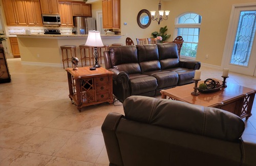 Burnt Store House | 4-bedroom house in superb Cape Coral with Pool, AC, WiFi. Enjoy your stay