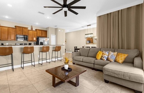West Kissimmee House | 4 Bedrooms/3 Bathrooms/Paradise Palms (8925 BP)
