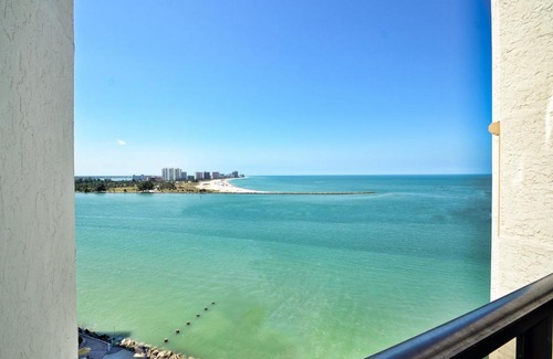 Clearwater Beach Apartment | 440 West 1404N 14th Floor Panoramic Water Views 23144
