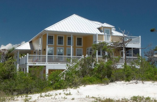 Seagrass House | 499 m² House ∙ 4 bedrooms ∙ 18 guests