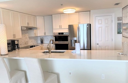 Fort Morgan Condo | 5/5 Double Master Bedrooms-50 Ft Balcony-King/King/Queen/Queen/Twins - direct Gu