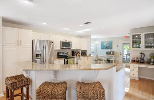 Port Canaveral House | 5 BD, 3 bath, 200 Yards to Cocoa Beach