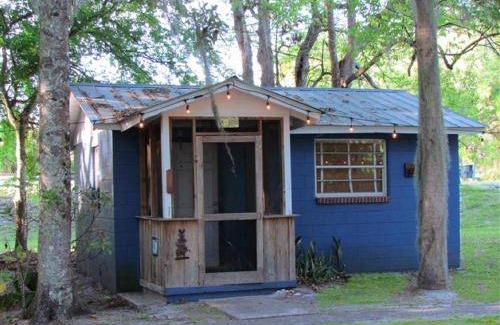Cross Creek House | 51 m² Motel ∙ 2 bedrooms ∙ 4 guests