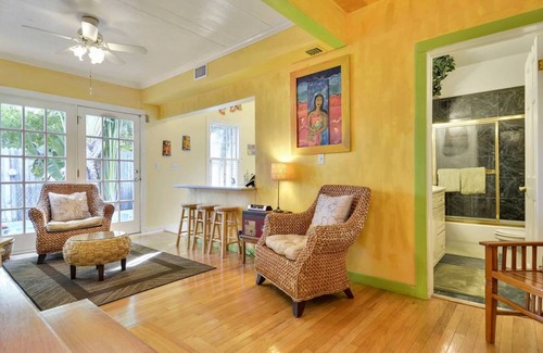 Historic Seaport House | 56 m² House ∙ 2 bedrooms ∙ 4 guests