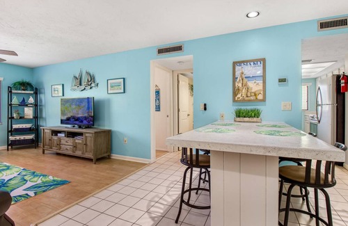 Siesta Key Condo | 63 m² Condo ∙ 1 bedroom ∙ 4 guests