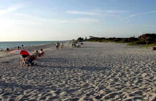 Golden Beach Condo | 65 m² Condo ∙ 1 bedroom ∙ 6 guests