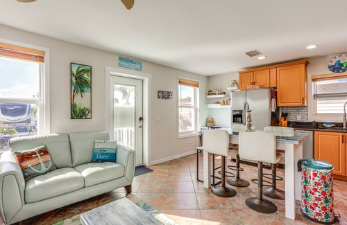Hutchinson Island South Cottage | 74 m² Cabin ∙ 2 bedrooms ∙ 4 guests