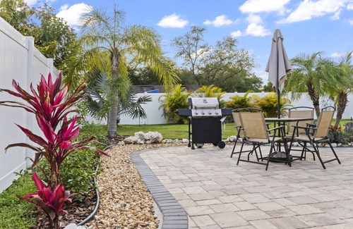 Crystal Lake House | 74 m² House ∙ 2 bedrooms ∙ 8 guests