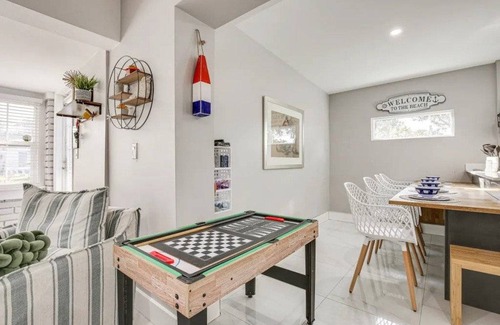 Edgewood Cottage | 84 m² Cabin ∙ 2 bedrooms ∙ 5 guests