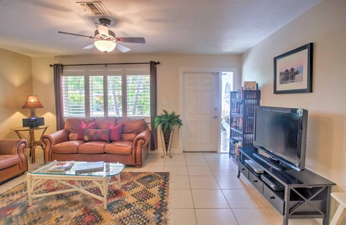Naples Park House | 86 m² House ∙ 2 bedrooms ∙ 4 guests